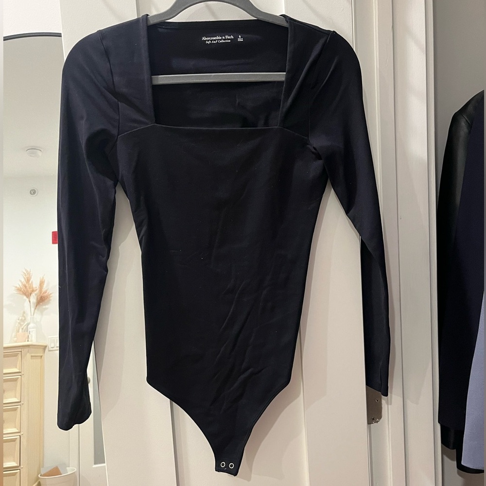 Abercrombie Square neck Bodysuits 2 pack